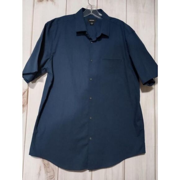 Alfani Shirt Men's Large‎ Blue Short Sleeve Button Down - Picture 1 of 6